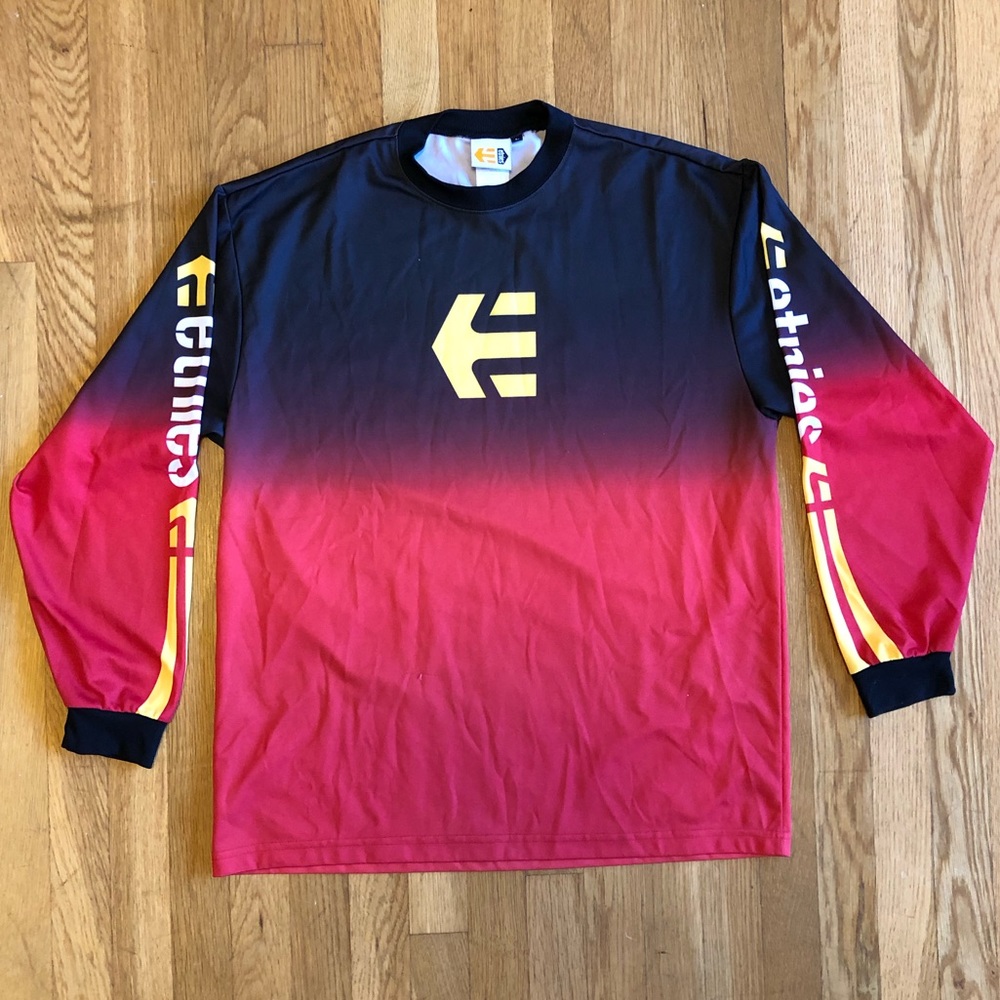 Vintage Etnies L/S Long-sleeve Tee Shirt Skate Skater Made In USA Color Gradient